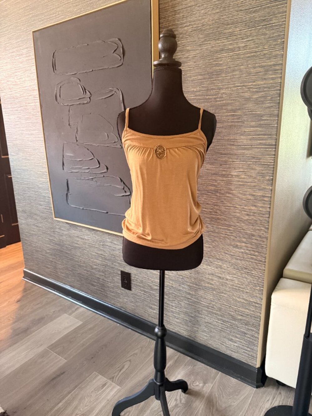 Nicole Miller Collection,  Rust Brown Embroidered Scoop Neck Tank - NWT  sz M
